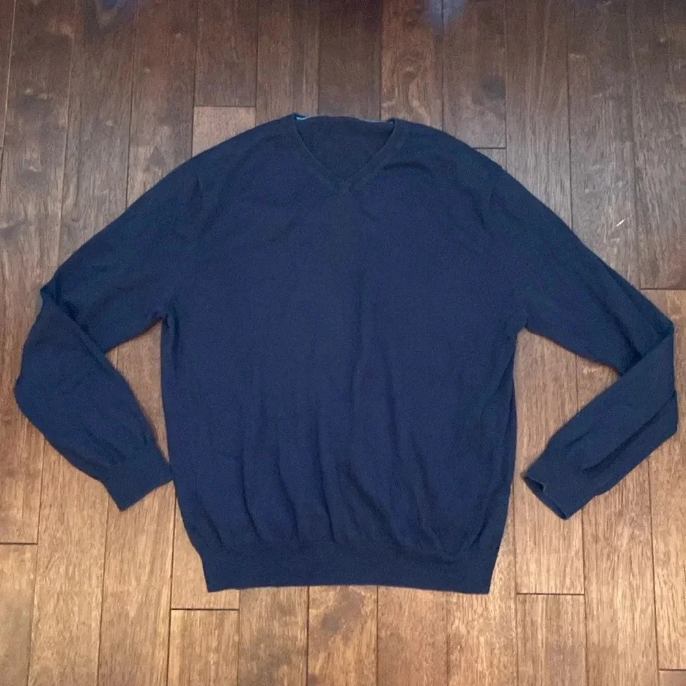 Faconnable navy v neck cotton sweater - see description for size